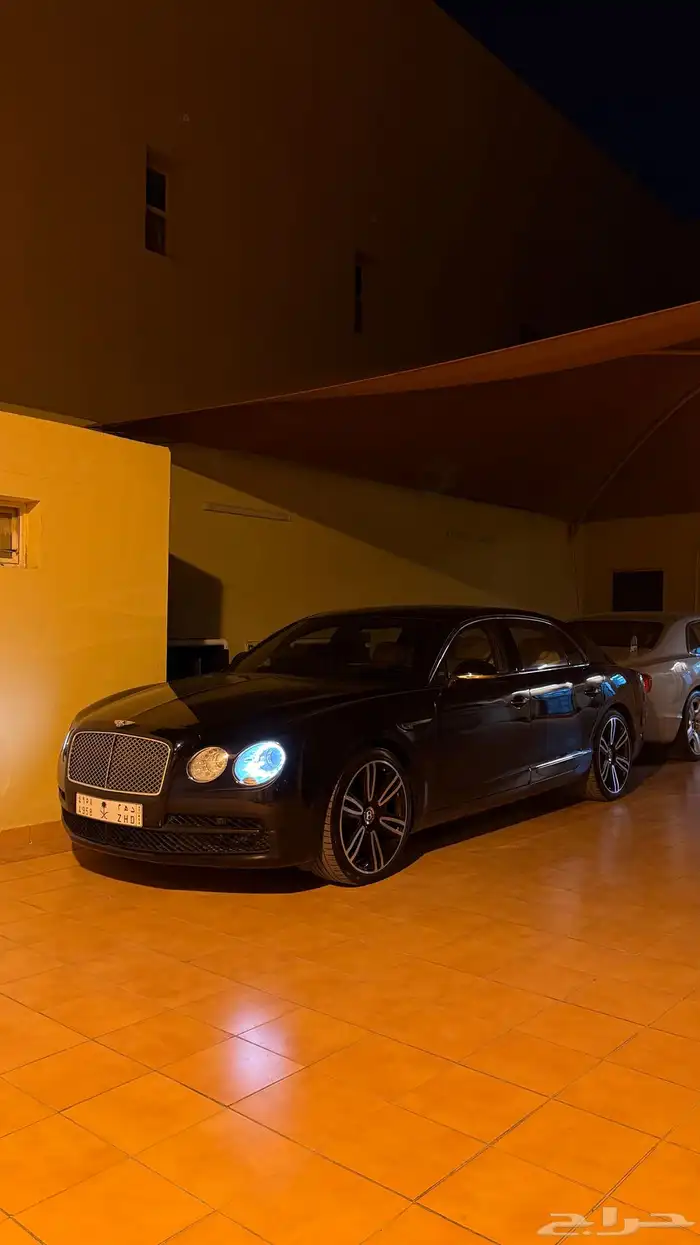 بنتلي فلاينج سبير 9