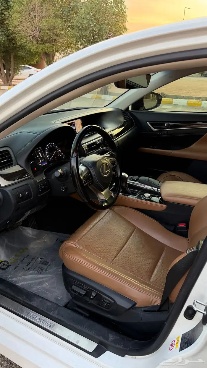 لكزس جي اس سعودي نظيف ممشى قليل 11