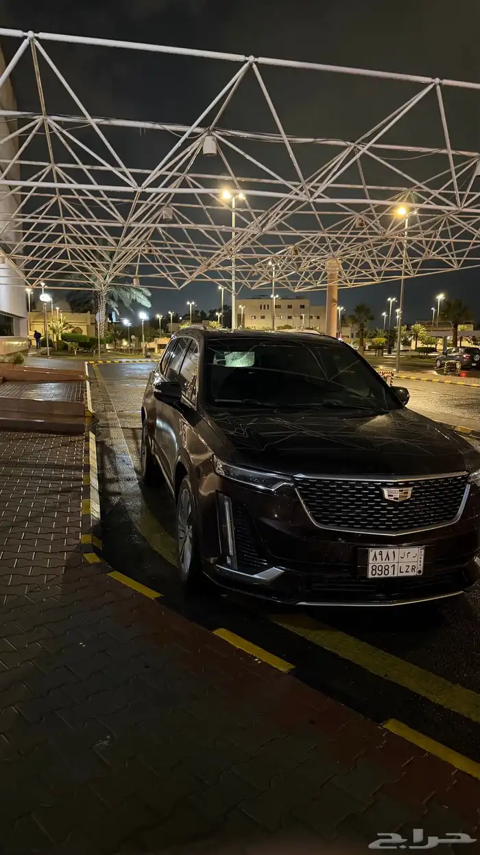 كاديلاك xt6 اعلى من فئة الفل كامل 11