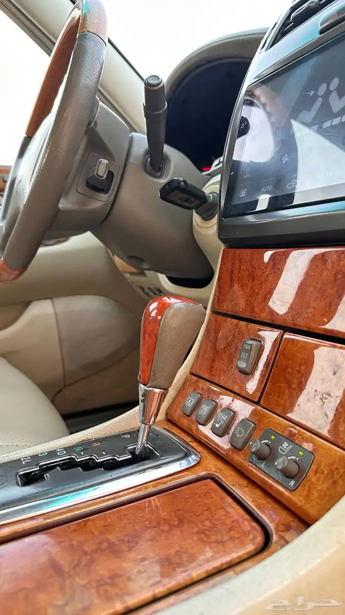 لكزس مجدد كامل 54