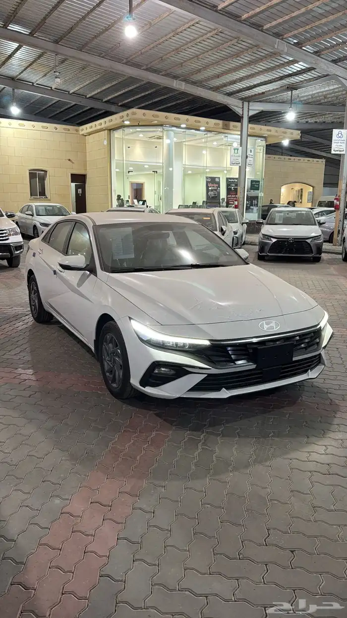 هيونداي النترا فئة سمارت بنزين 2026 1