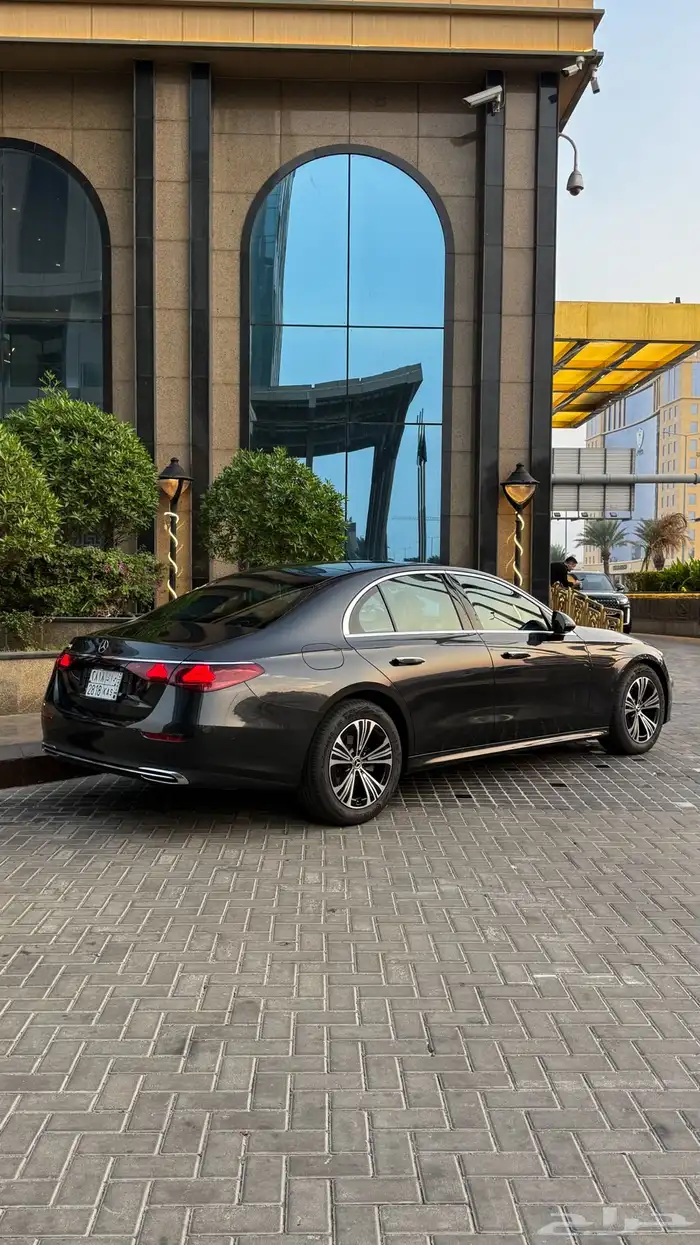 مرسيدس اي 200 شبه زيرو 2025 7