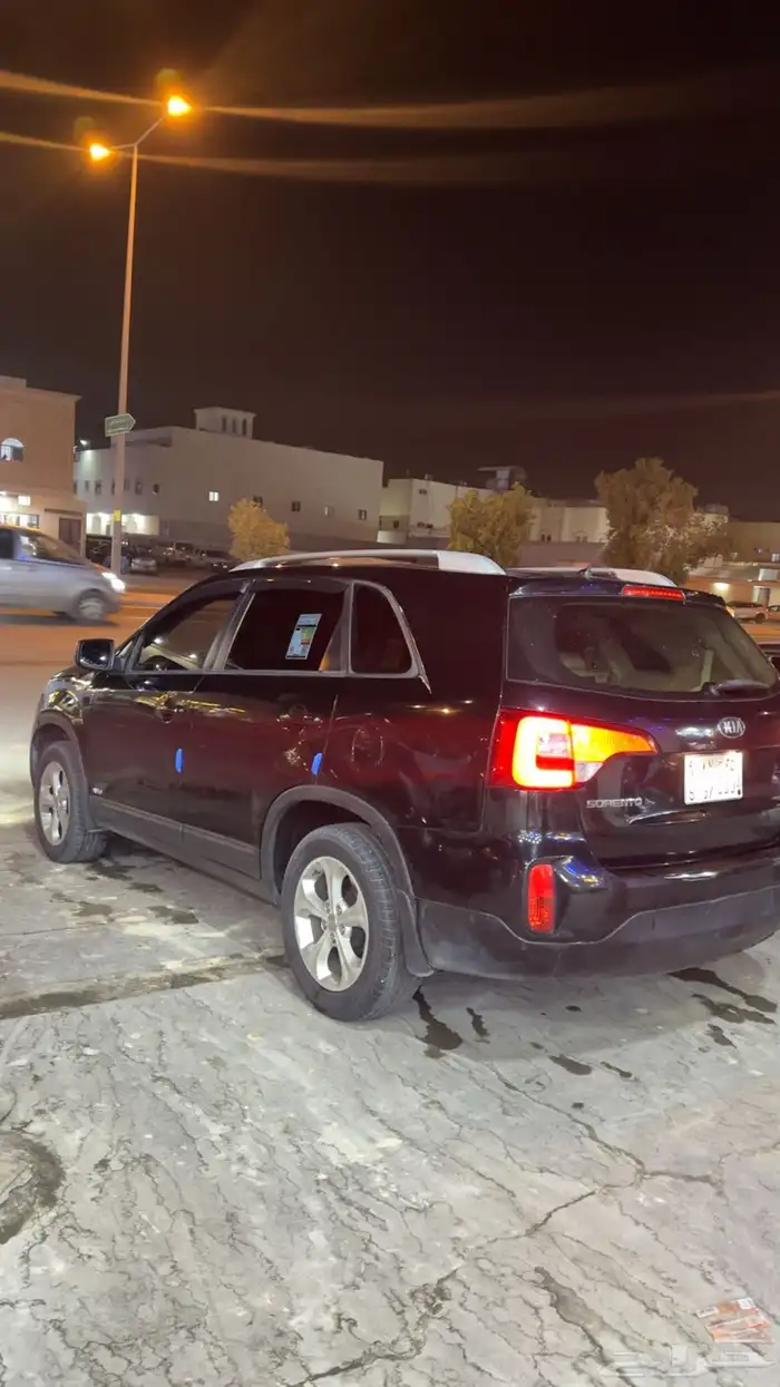 للبيع كيا سورنتو 2014 العداد 260 القير تماتيك بنزيل 6 سلندر 0