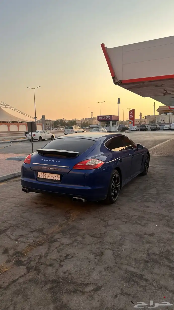 بورش باناميرا تيربو اس موديل 2011 4