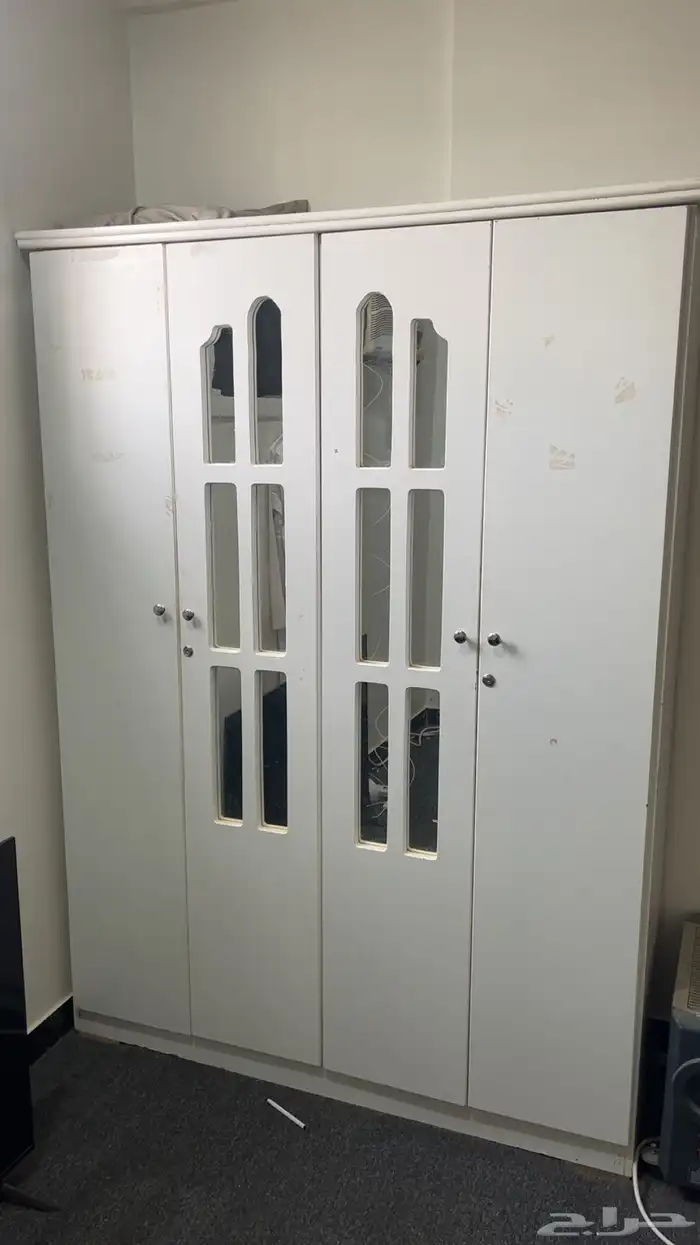 دولاب للبيع 1