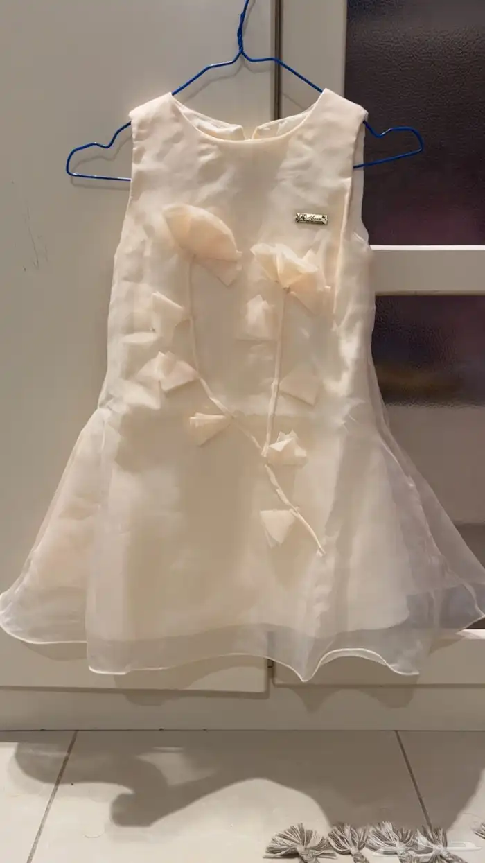 فستان سكري كريمي 0