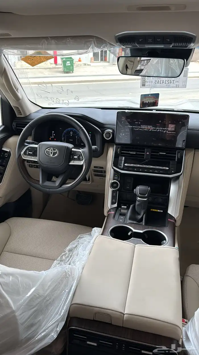 تويوتا لاندكروزر GXR4 بنزين 2026 5