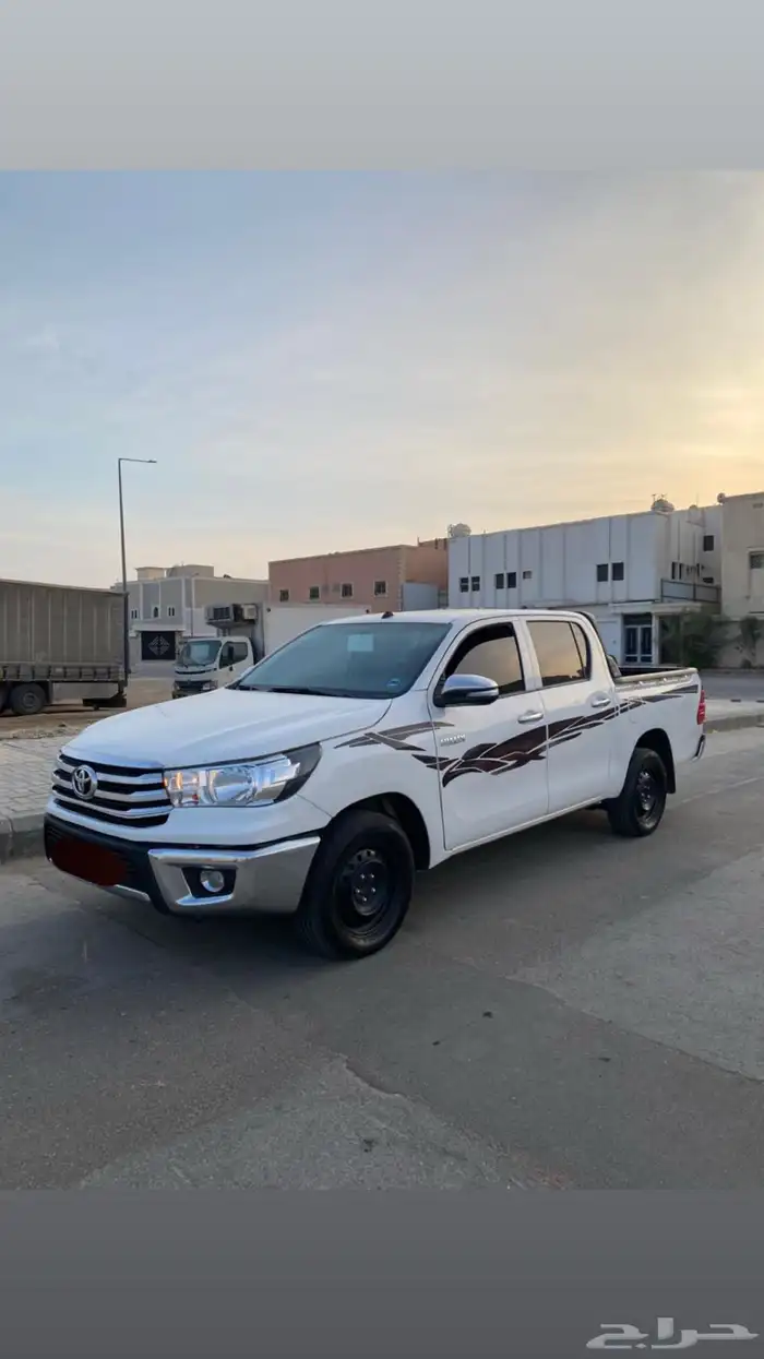 هايلوكس 2022 GLX 1