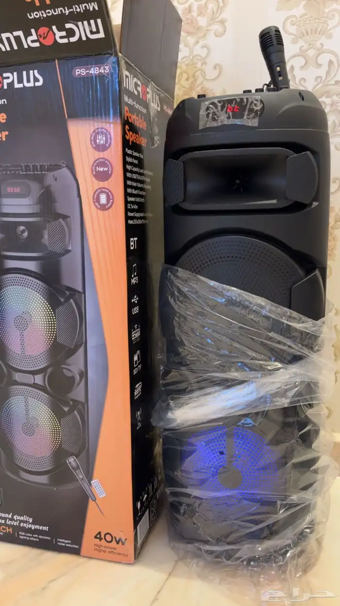 للبيع سماعه جديد وفي مايك 1