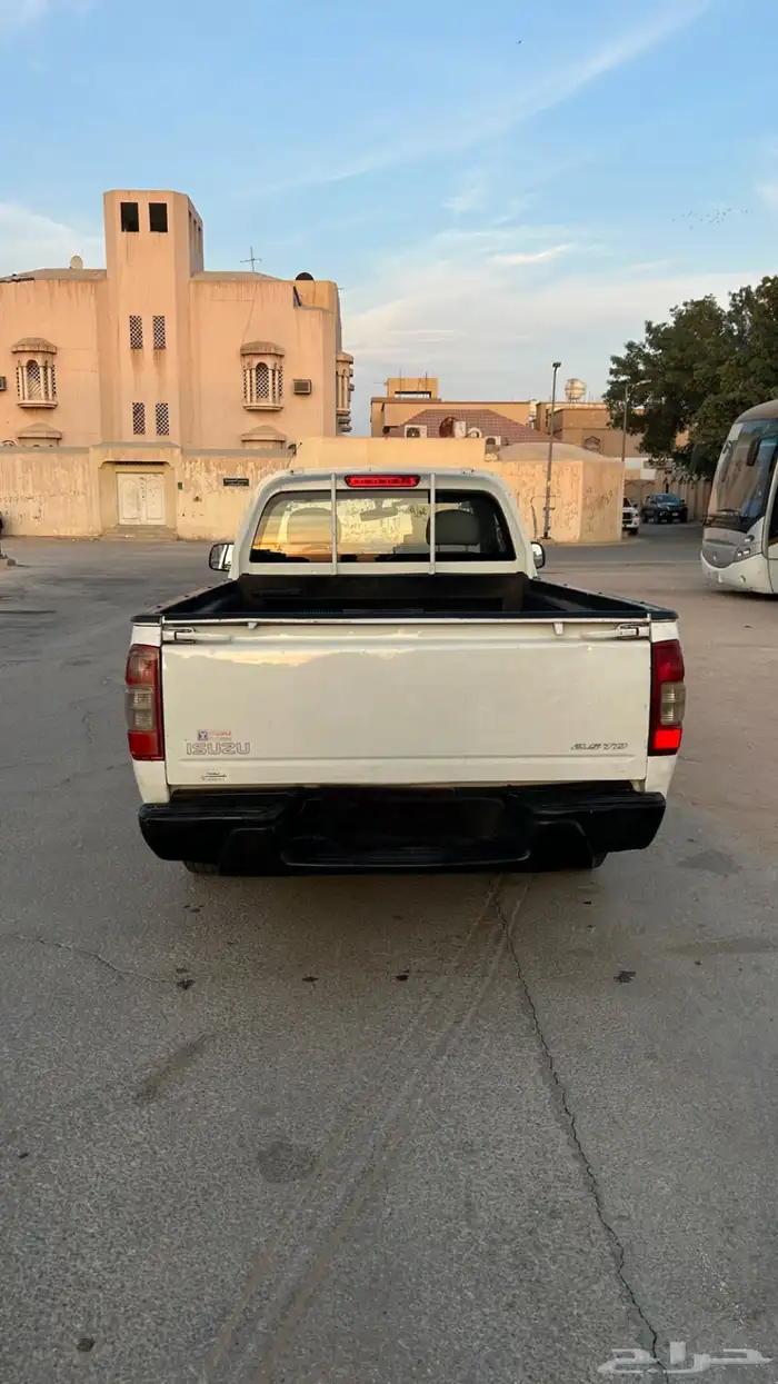 ايسوزو موديل 2006 3