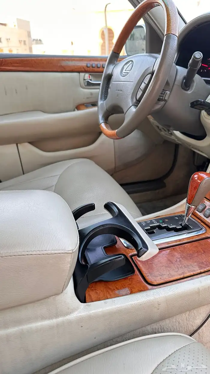 لكزس مجدد كامل 53