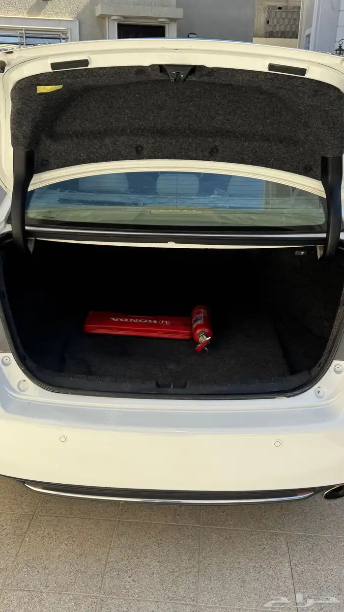 هوندا اكورد اسبيشل 6