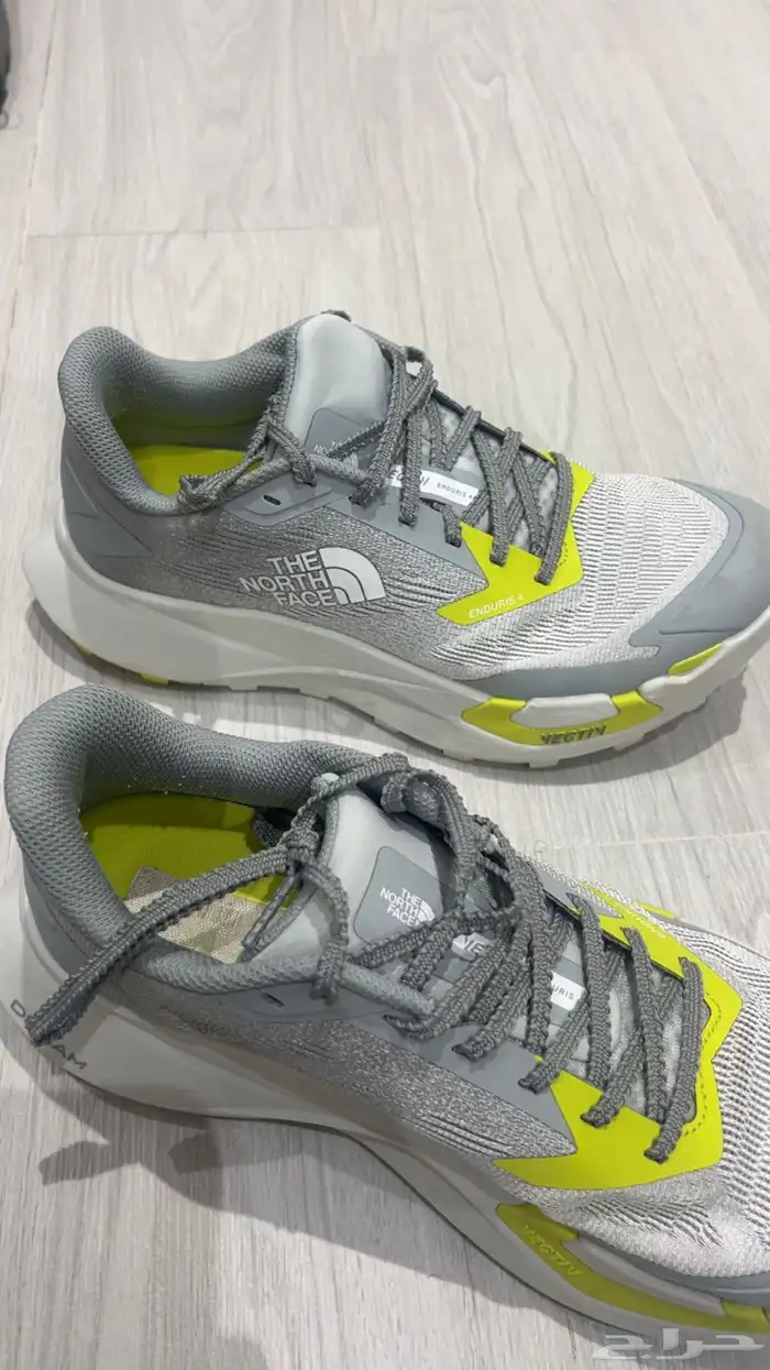 طقم براند نورث فيس اصلي وجديد 6