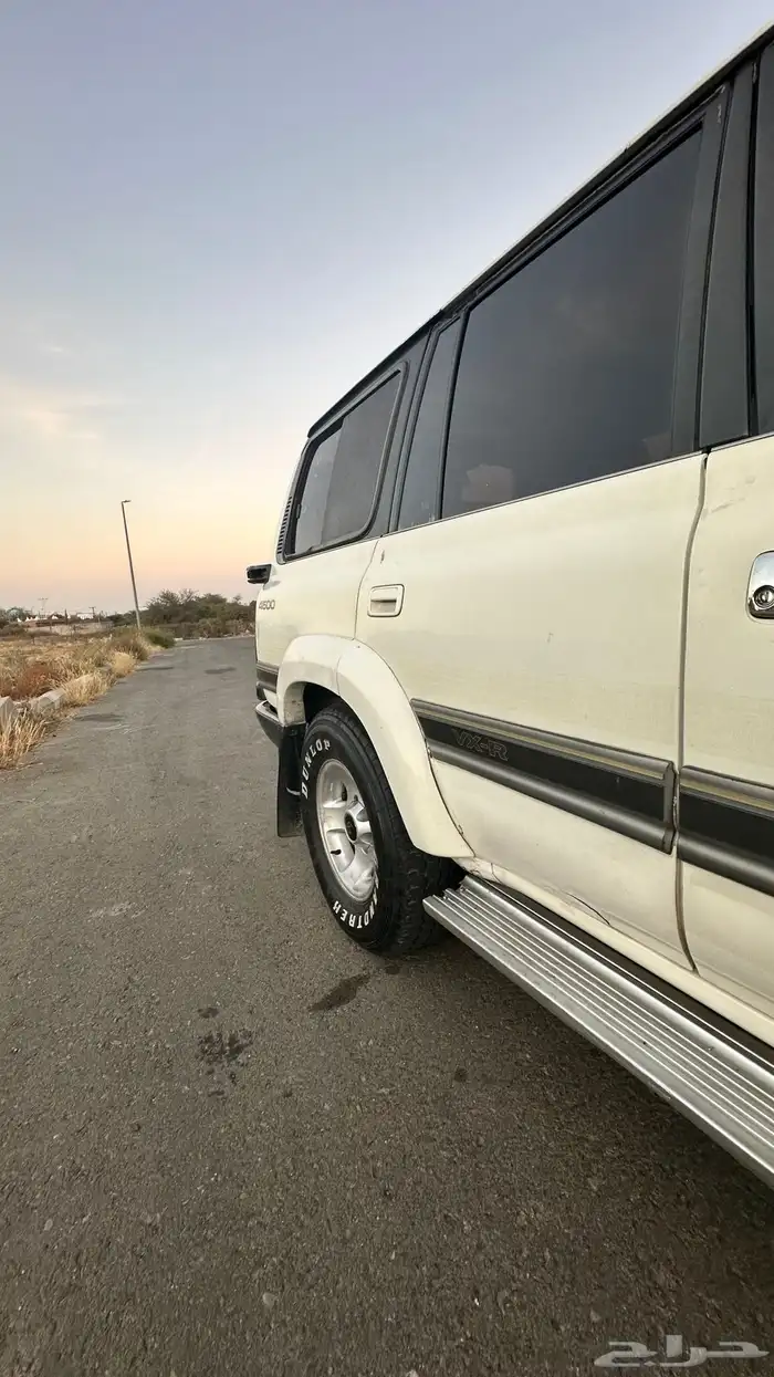 لاندكروزر في اكس ار 1994 11