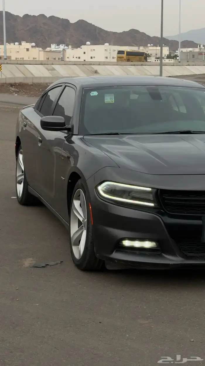 دودج تشارجر 2017 RT V8 فل هاوس شبه وكالة 2
