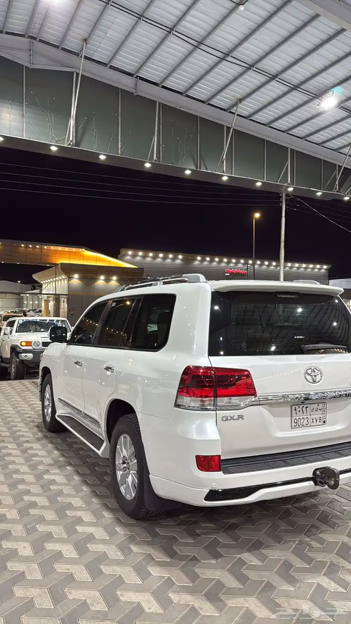 جي اكس ار 2017 بنزين 3