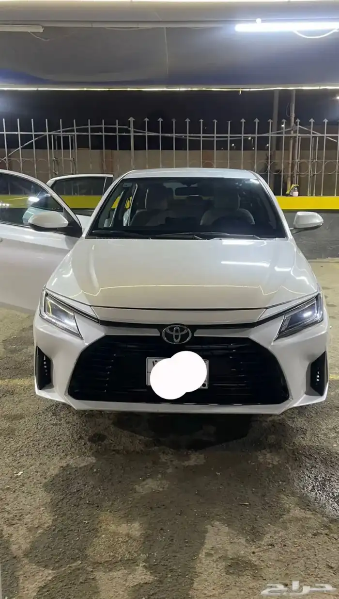 تويوتا يارس 2023 0