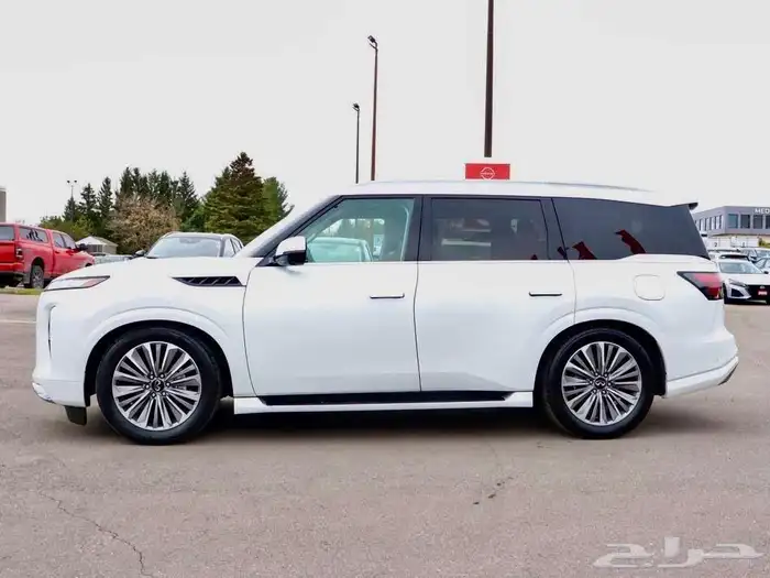 للبيع انفنتي QX80 موديل 2025 فئه SENSORY وارد كندا 2