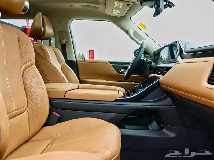 للبيع انفنتي QX80 موديل 2025 فئه SENSORY وارد كندا 18