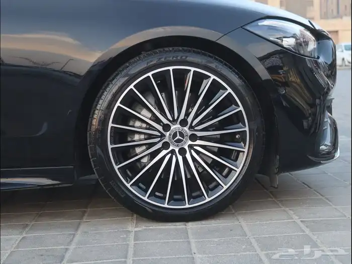 مرسيدس C200 للبيع 5