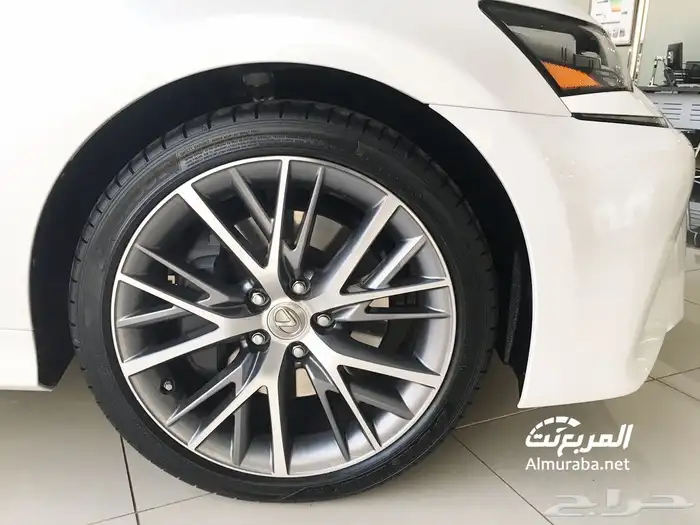مطلوب لكزس GS ابيض 2016 2019 350 7