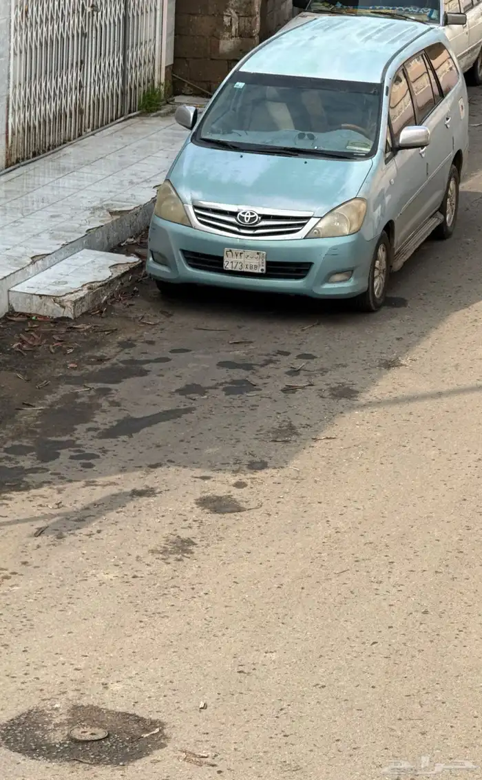 اينوفا 2010 كامله اوتوماتيك علي الشرط مكينه جربوكس 0