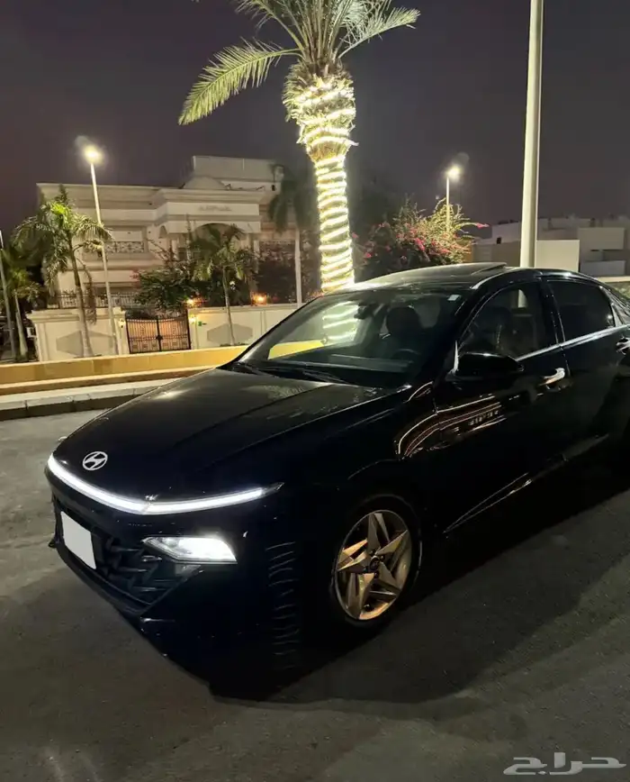 للبيع سيارة هيونداي أكسنت 2025   نص فل 1