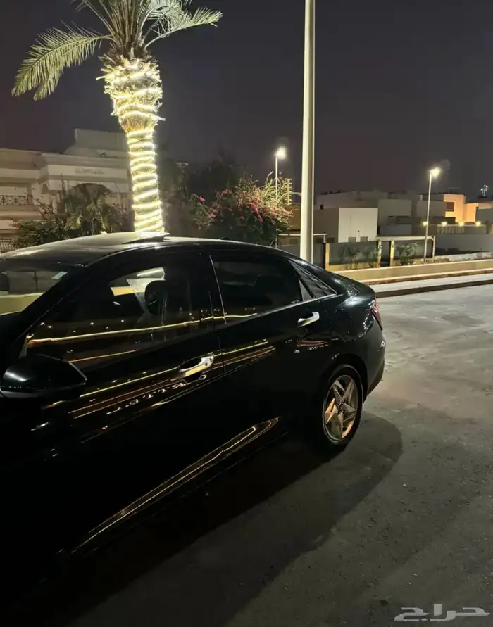 للبيع سيارة هيونداي أكسنت 2025   نص فل 3