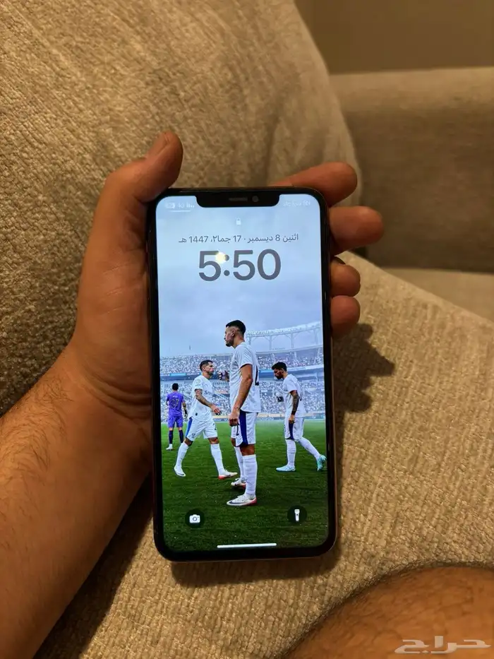 ايفون 11 بروماكس 0