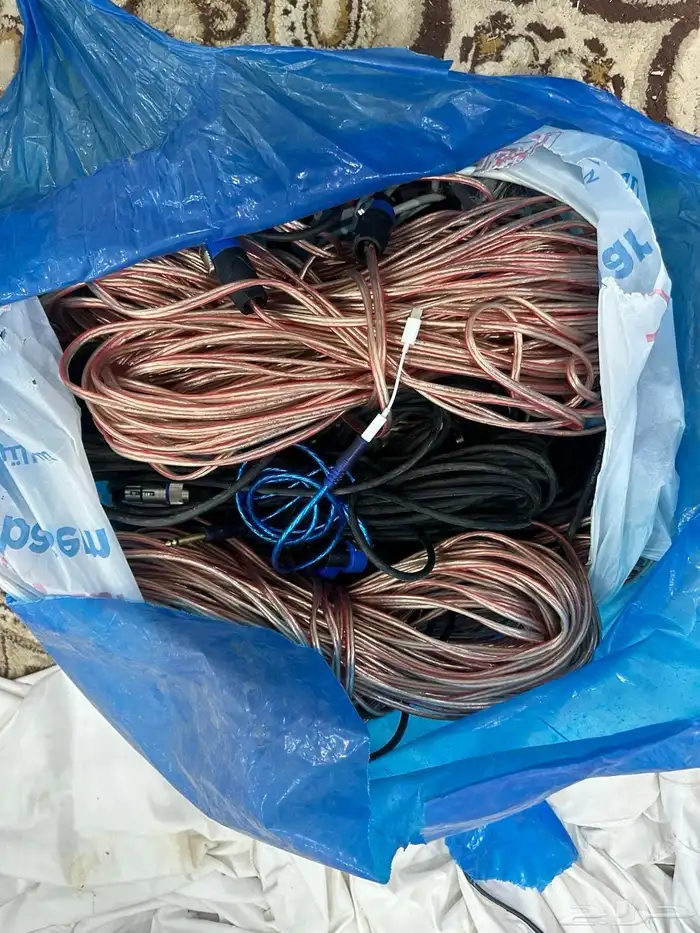 سماعات و جهاز مكسر للبيع 3