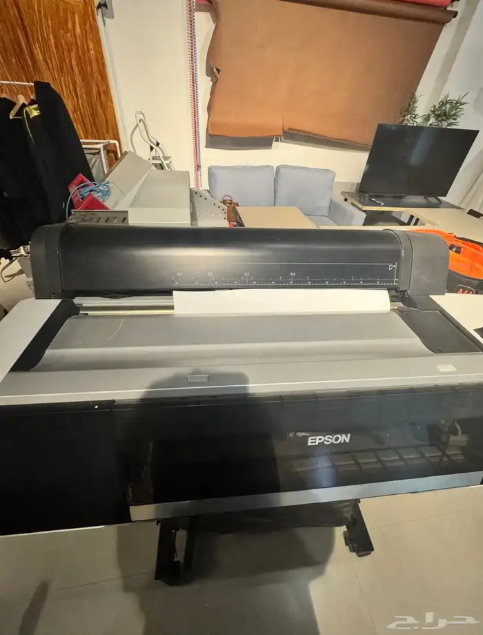 للبيع معدات مطبعة كاملة   استخدام سنتين فقط   نظيفة 1