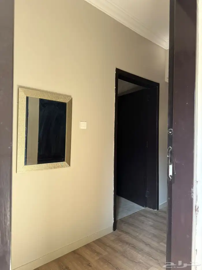 شقة مفروشة بفيلا حي الملك فيصل ايجار سنوي 4