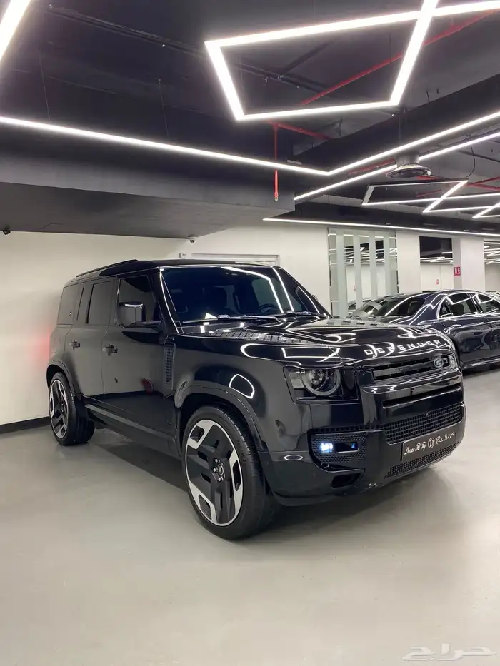 لاندروفر ديفندر 110 2