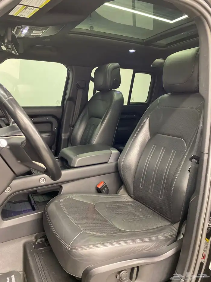 لاندروفر ديفندر 110 11