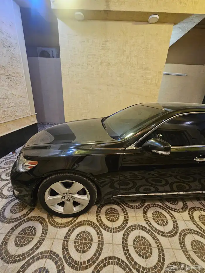 لكزس 2010 LS لارج 460 سعودي ماشي قليل 227 نظيف 50