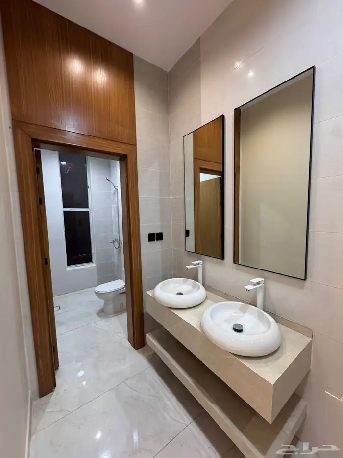 شقق فاخره للبيع بحي السويس 3