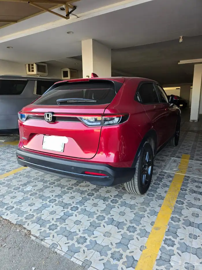 Honda HR-V 2024 نص فل 1