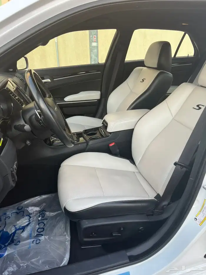 كرايزلر موديل2021 6