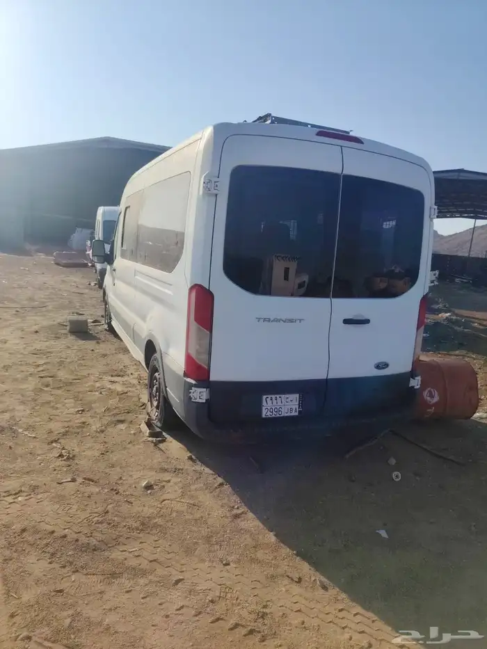 البيععدد ه فانات فورد اوراق جمرك 0