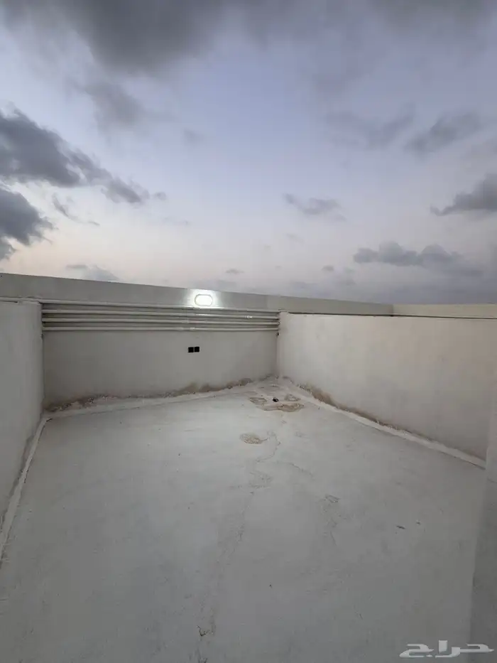 شقق فاخره للبيع بحي السويس 9