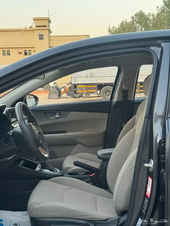 سيراتو2019شبه جديده 9