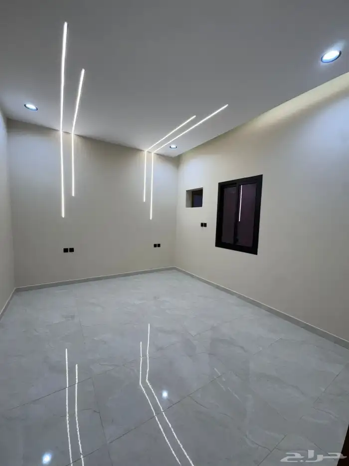 شقق فاخره للبيع بحي السويس 12