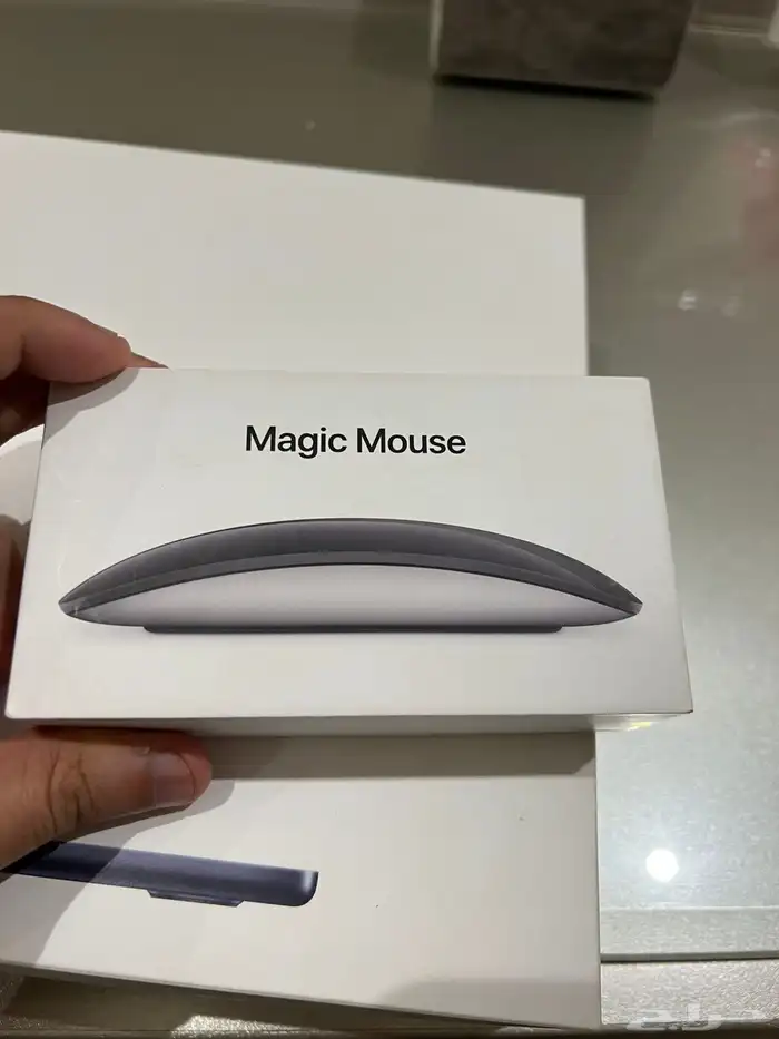 ماك بوك للبيع استخدم شهر 4