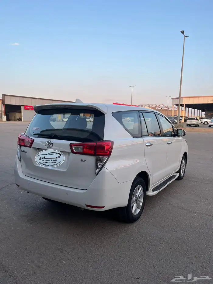 انوفا 2022 فل كامل بنزين 5