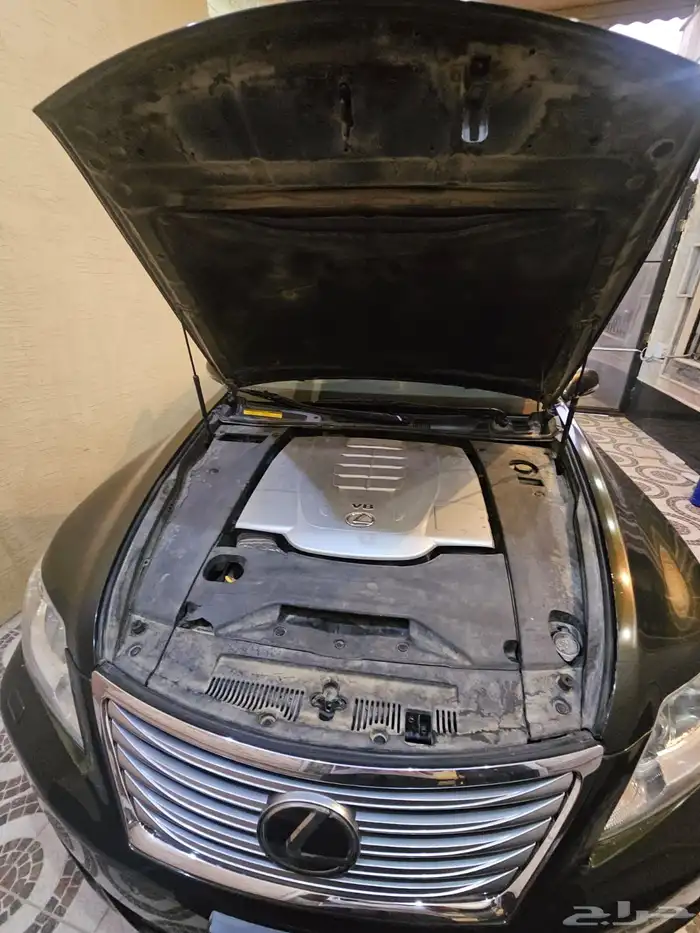 لكزس 2010 LS لارج 460 سعودي ماشي قليل 227 نظيف 48