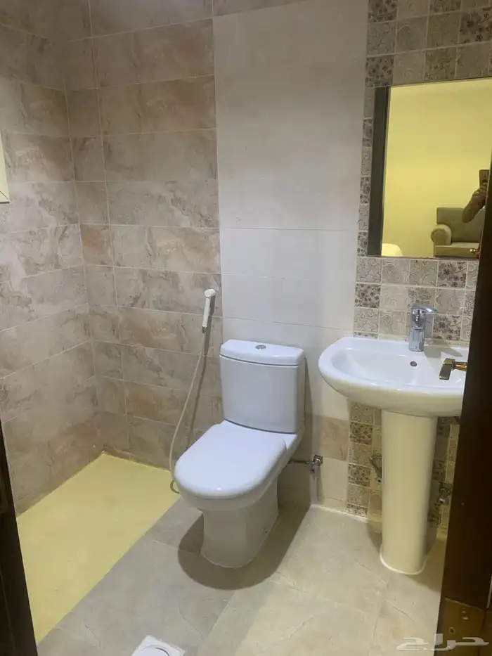 شقق وغرف فندقية للإيجار الشهري 7