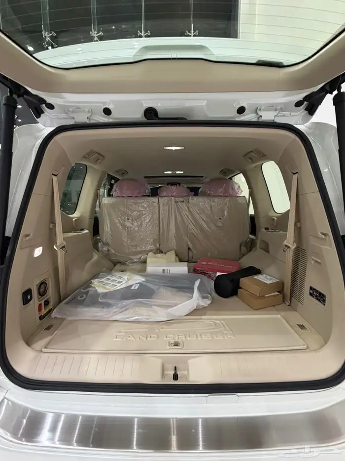 تويوتا لاندكروزر 2026 L4 بنزين 4