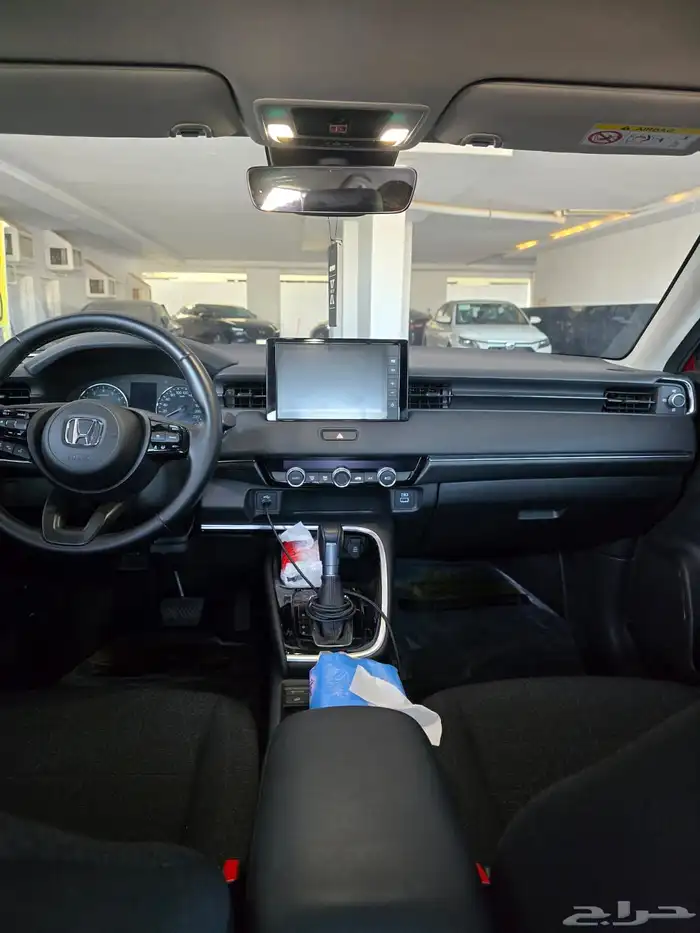Honda HR-V 2024 نص فل 3