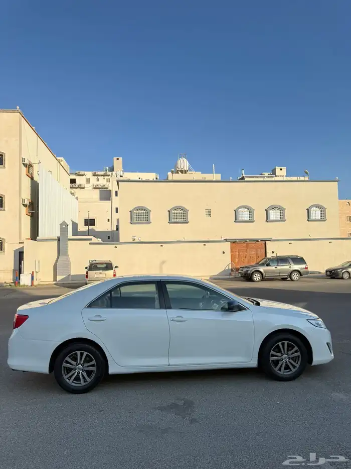 كامري نص فل 2015 3