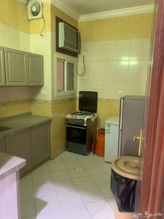 شقق وغرف فندقية للإيجار الشهري 31